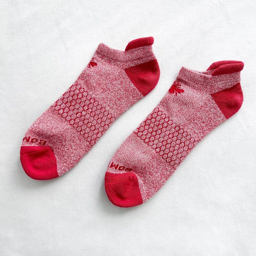 Bombas Marled Red Ankle Socks